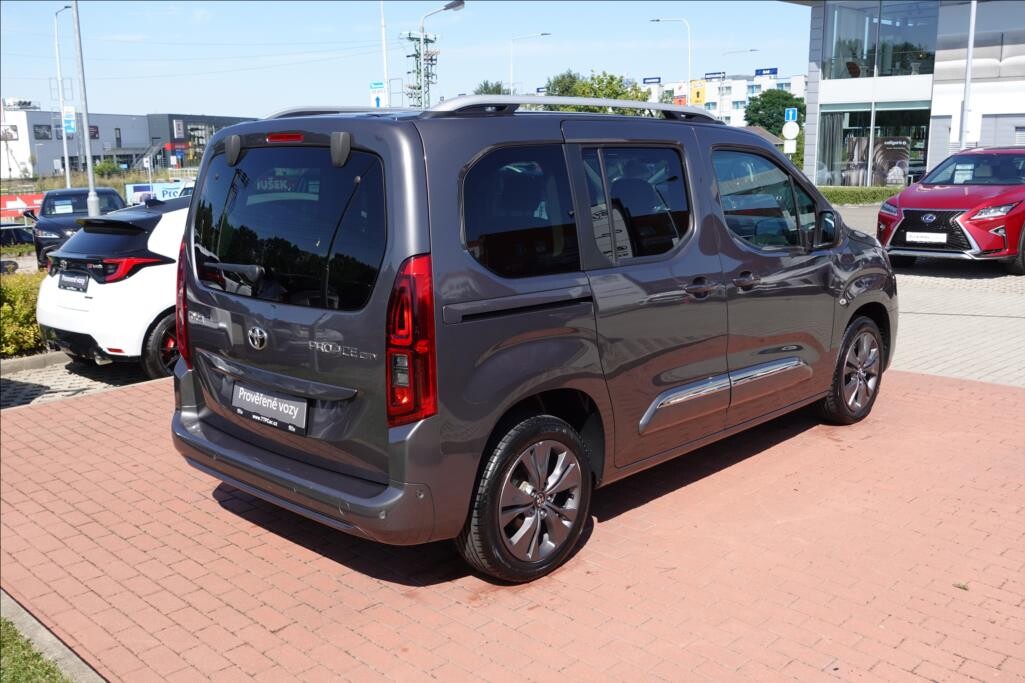 Toyota PROACE CITY VERSO