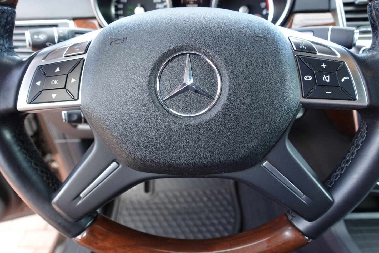 Mercedes-Benz ML