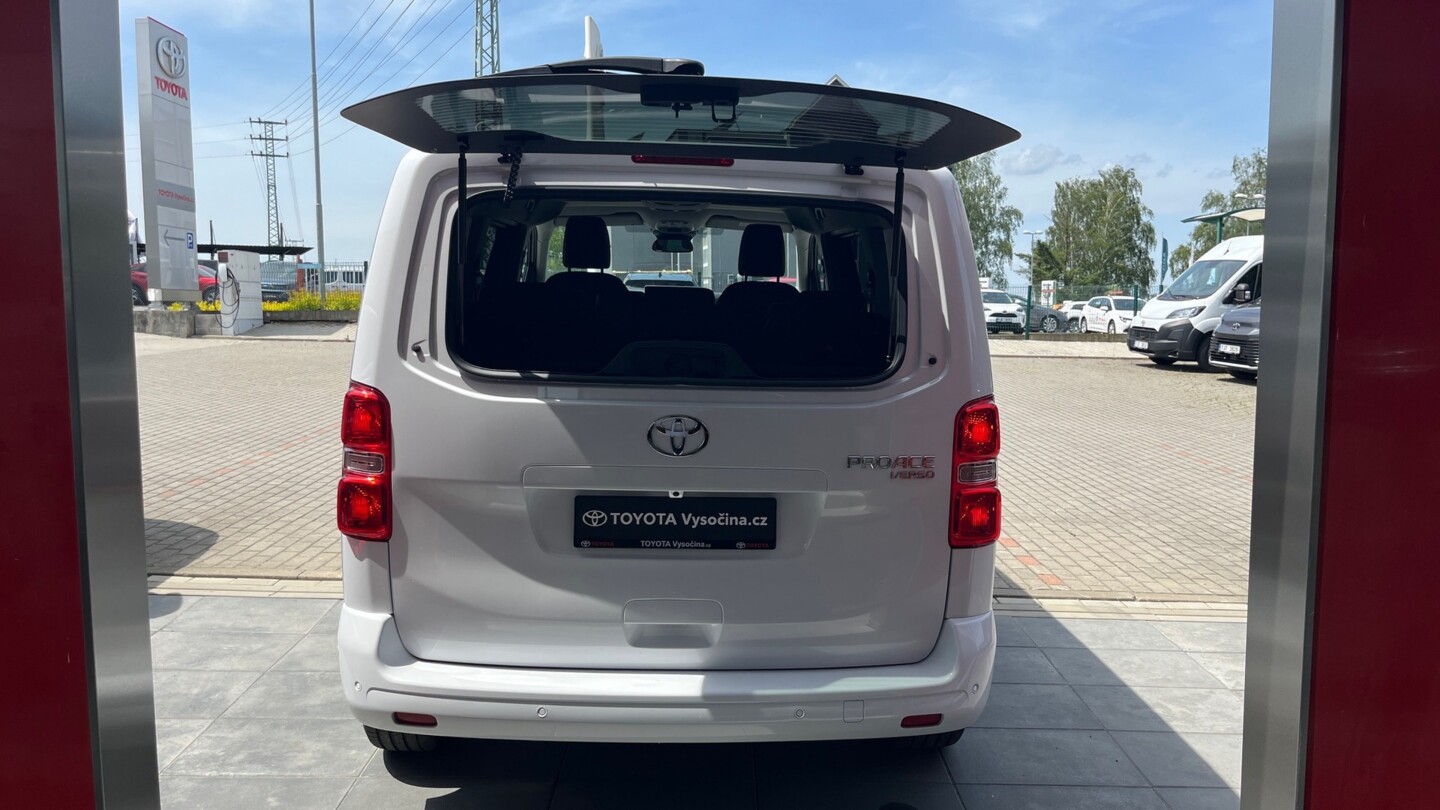 Toyota PROACE