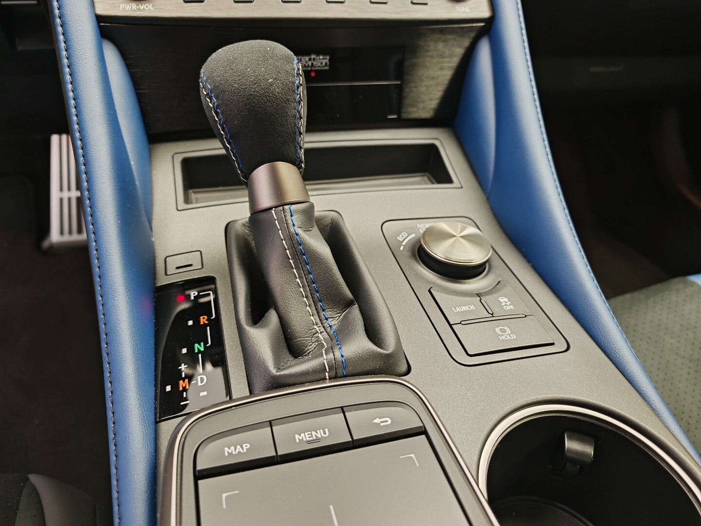 Lexus RC