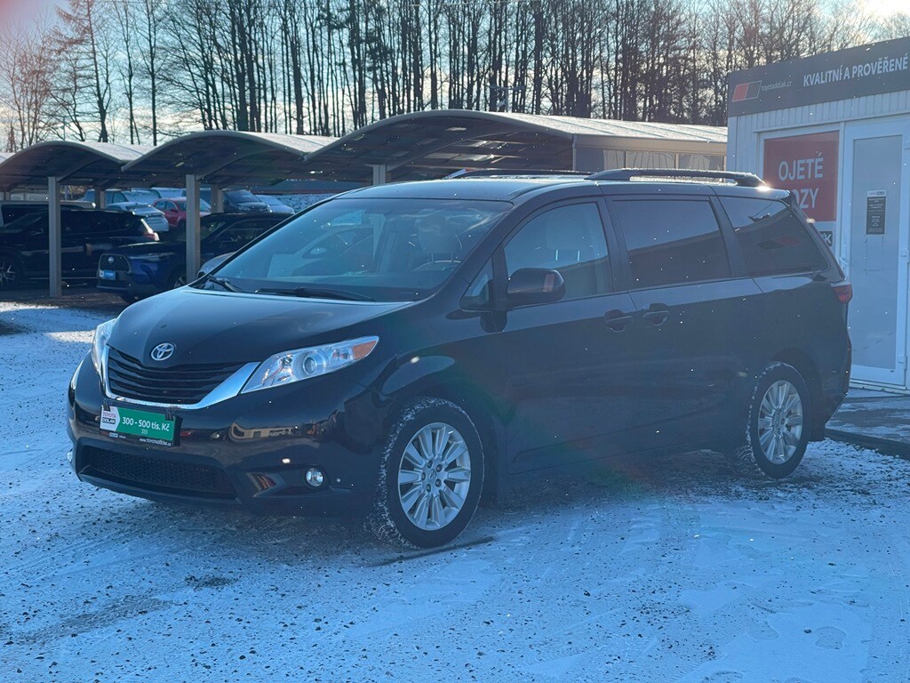 Toyota Sienna