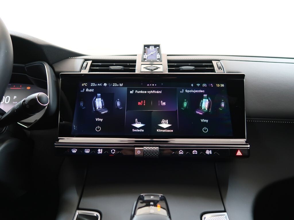 DS Automobiles DS 7 Crossback