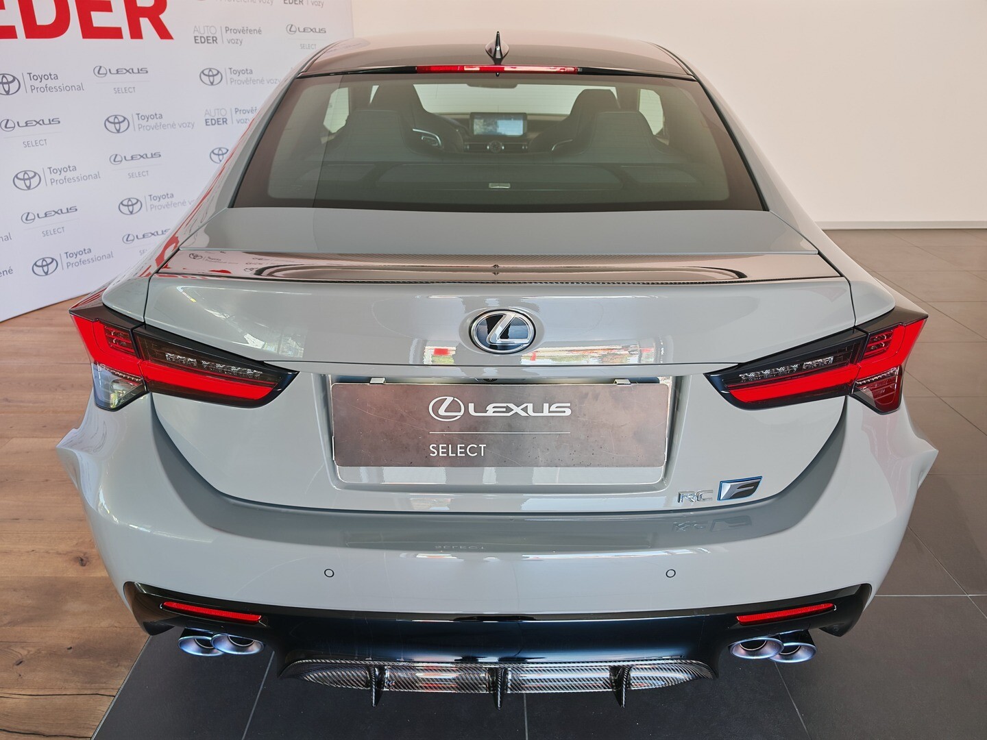 Lexus RC