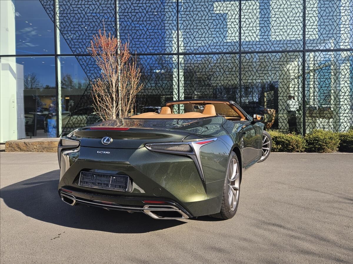 Lexus LC