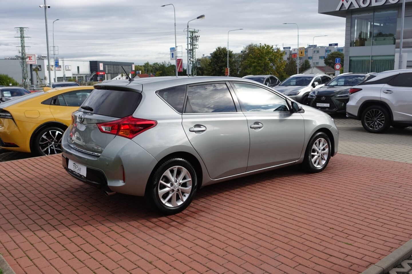 Toyota Auris