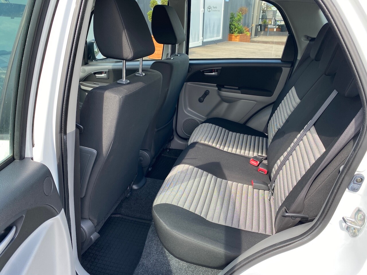 Suzuki SX4
