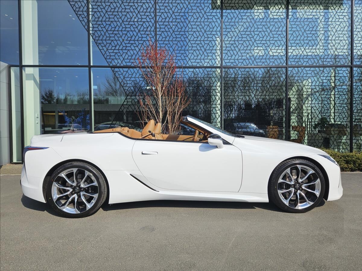 Lexus LC