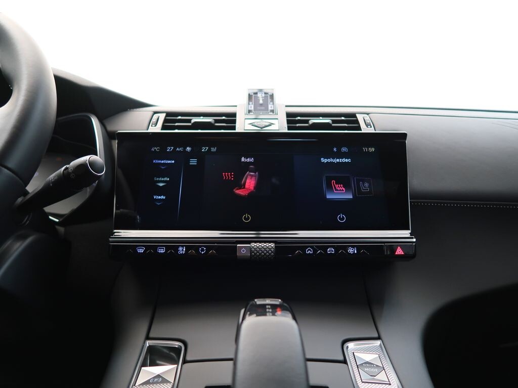 DS Automobiles DS 7 Crossback