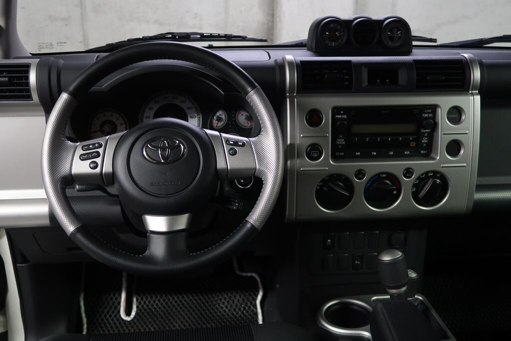 Toyota FJ