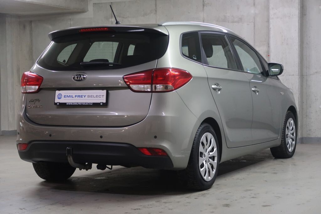Kia Carens