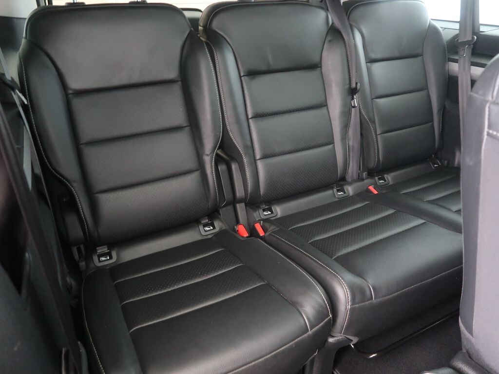 Peugeot Traveller