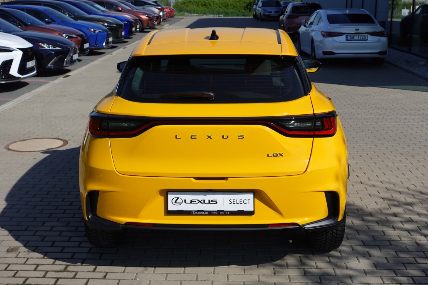 Lexus LBX