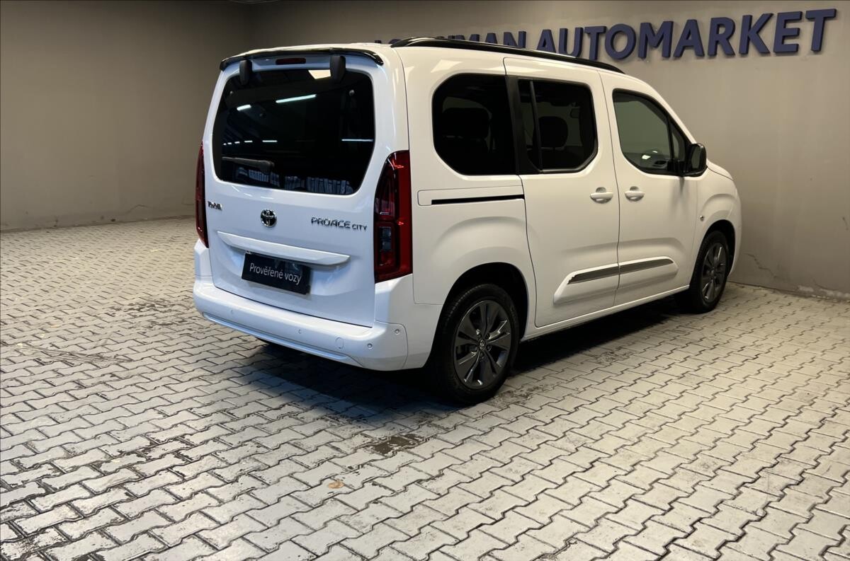 Toyota PROACE CITY VERSO