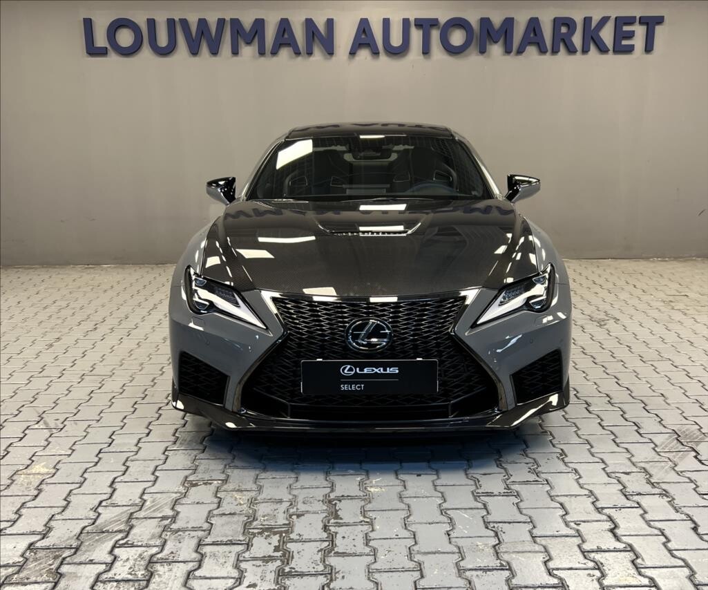 Lexus RC