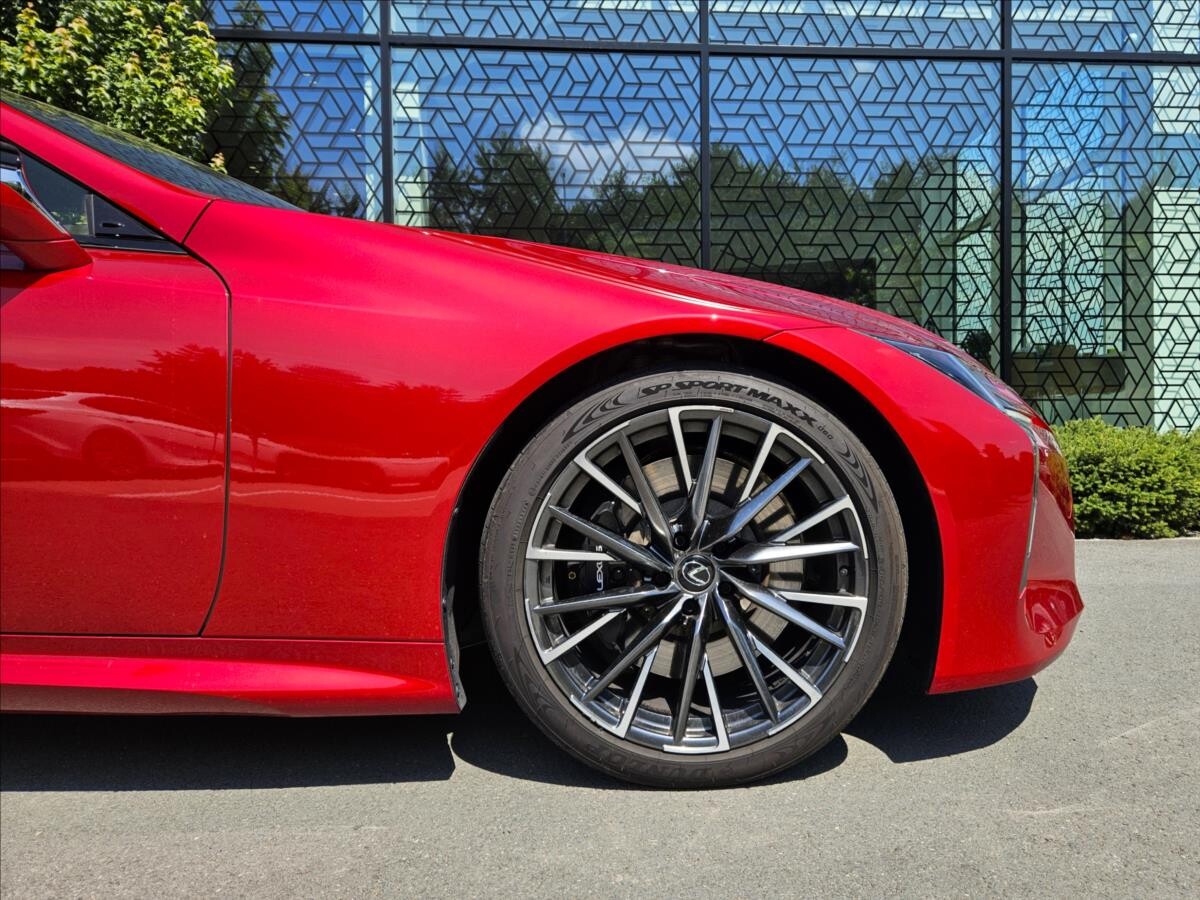 Lexus LC