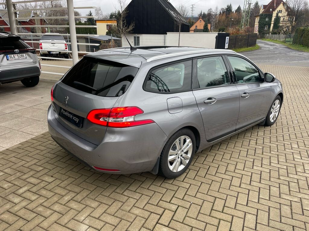 Peugeot 308