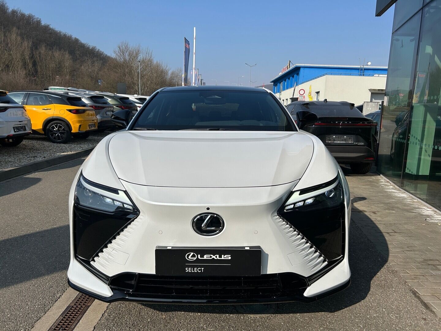 Lexus RZ