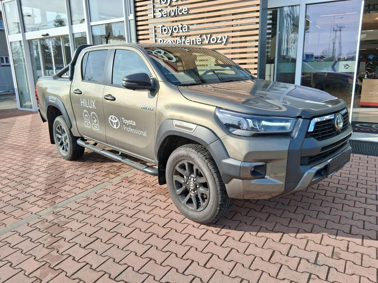 Toyota Hilux