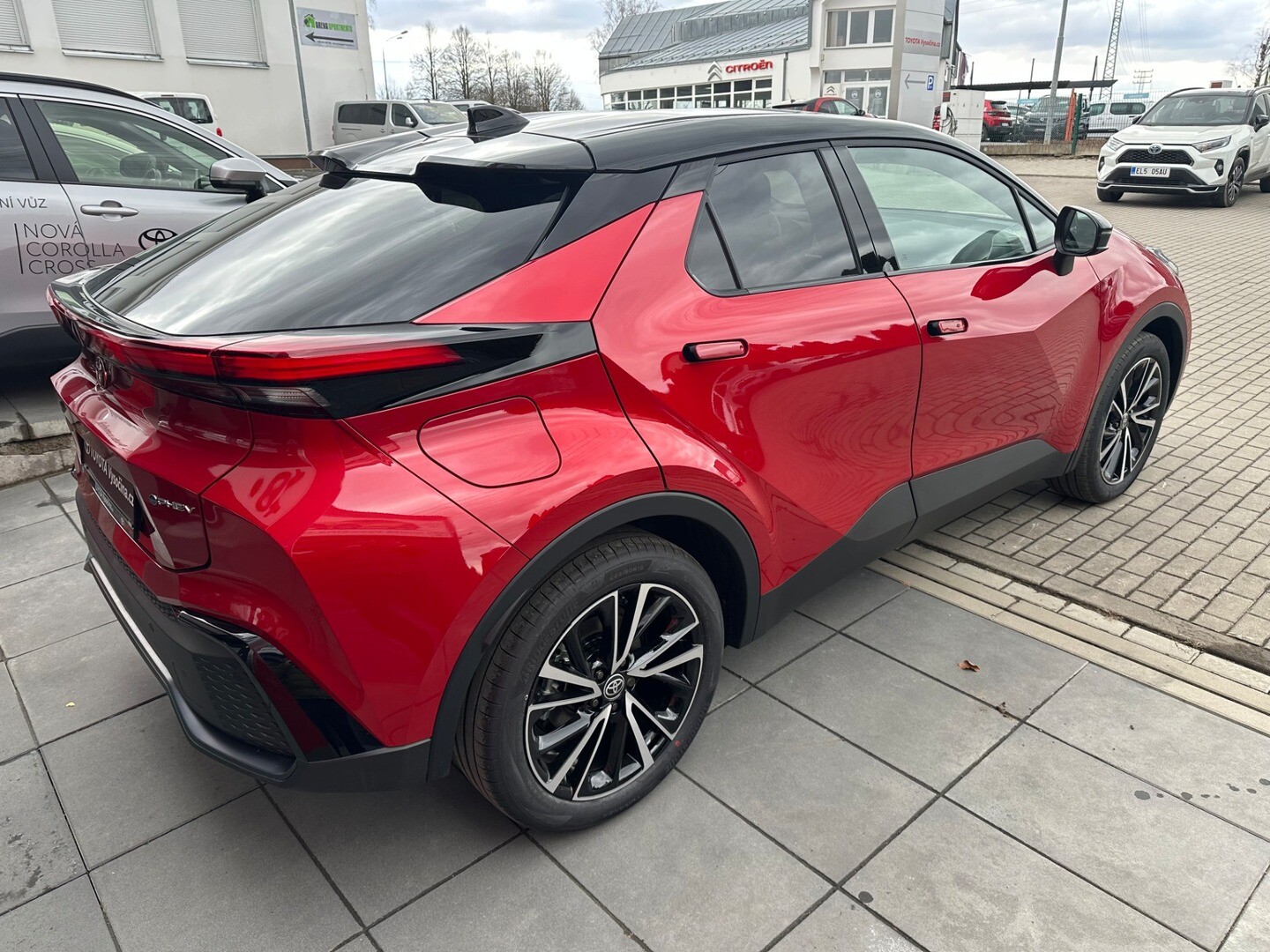 Toyota C-HR
