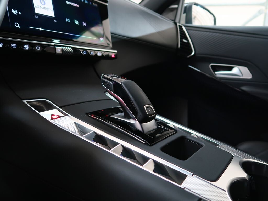 DS Automobiles DS 7 Crossback