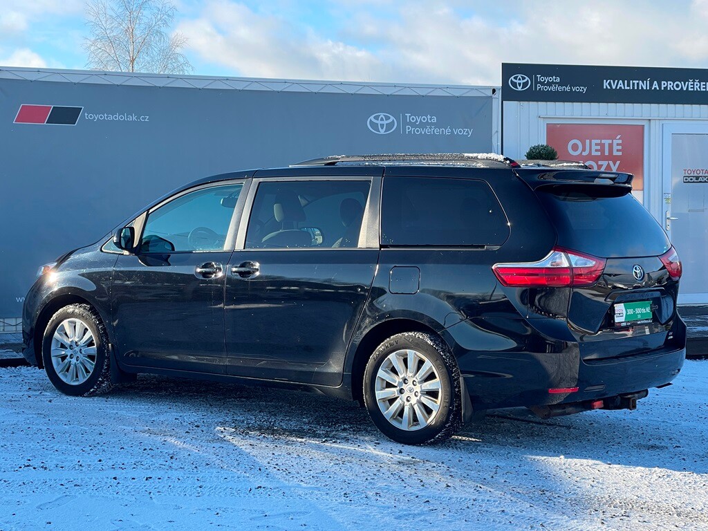 Toyota Sienna