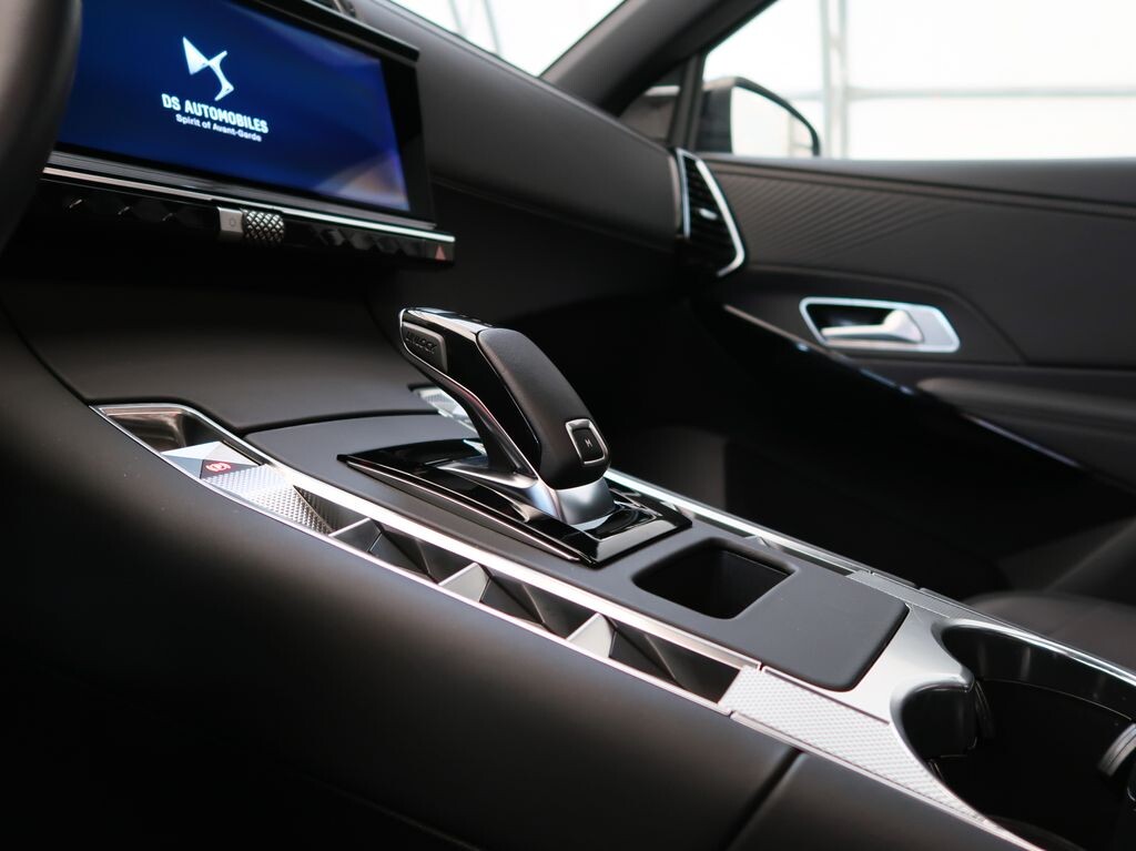 DS Automobiles DS 7 Crossback