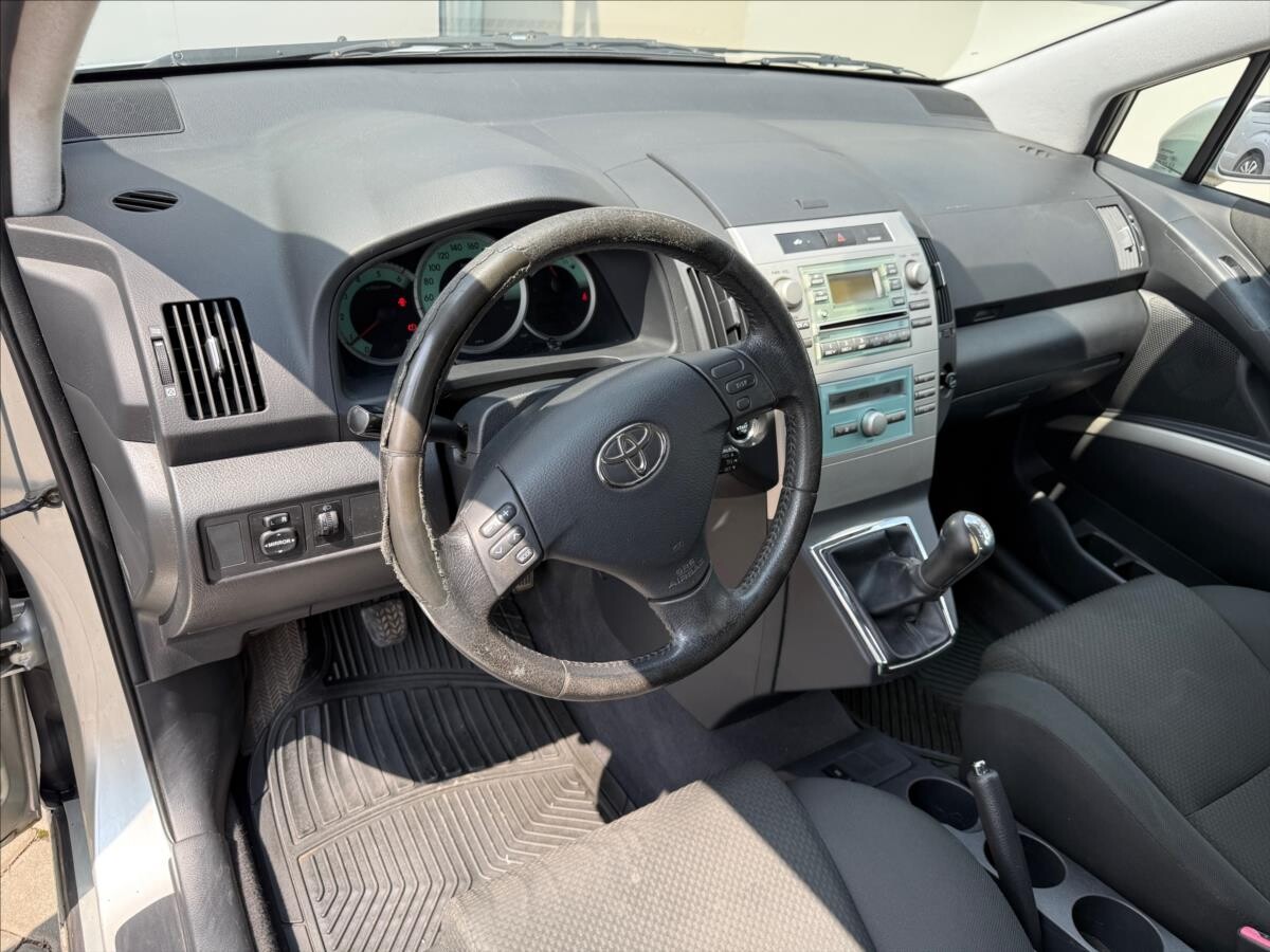 Toyota Corolla Verso
