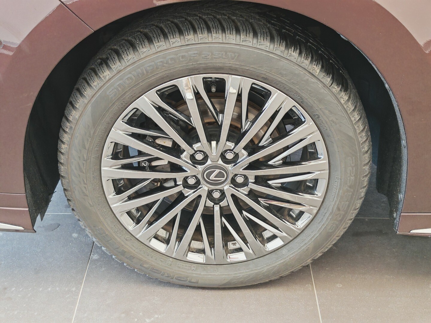 Lexus LM