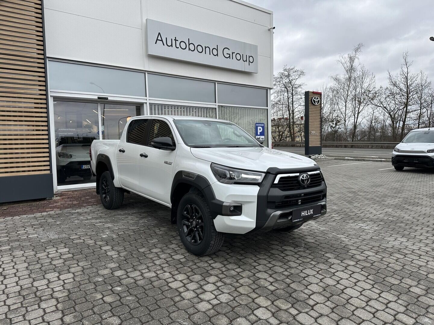 Toyota Hilux