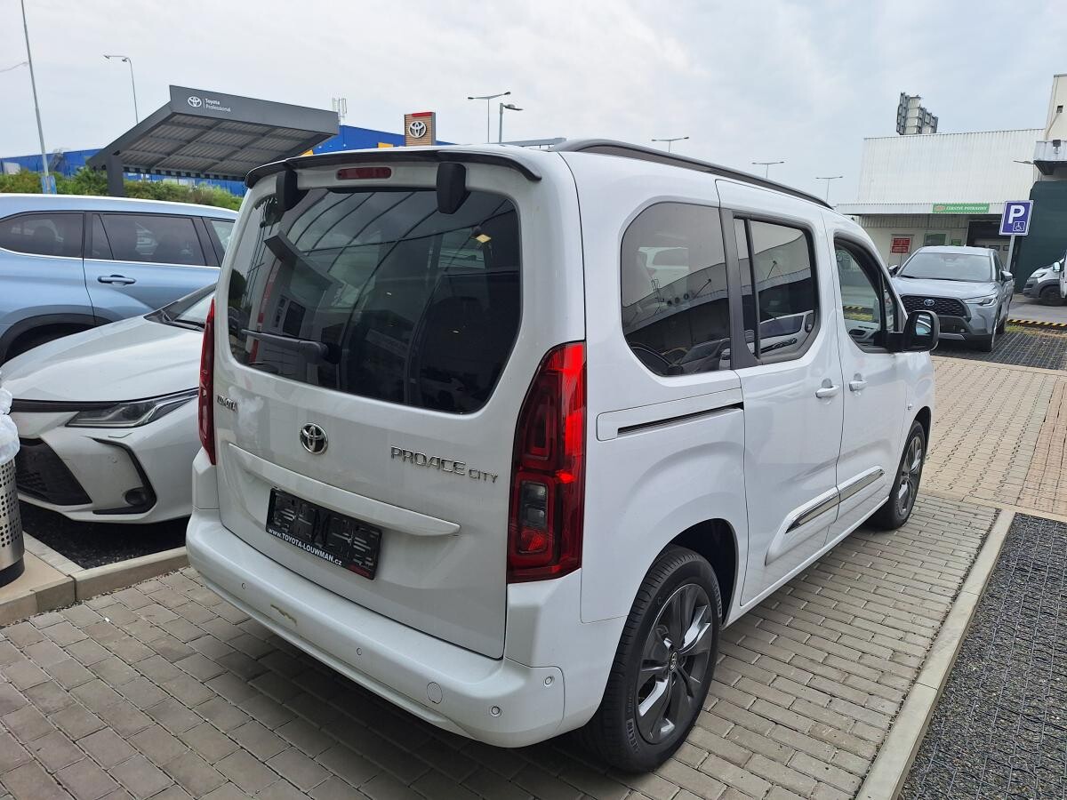 Toyota PROACE CITY VERSO