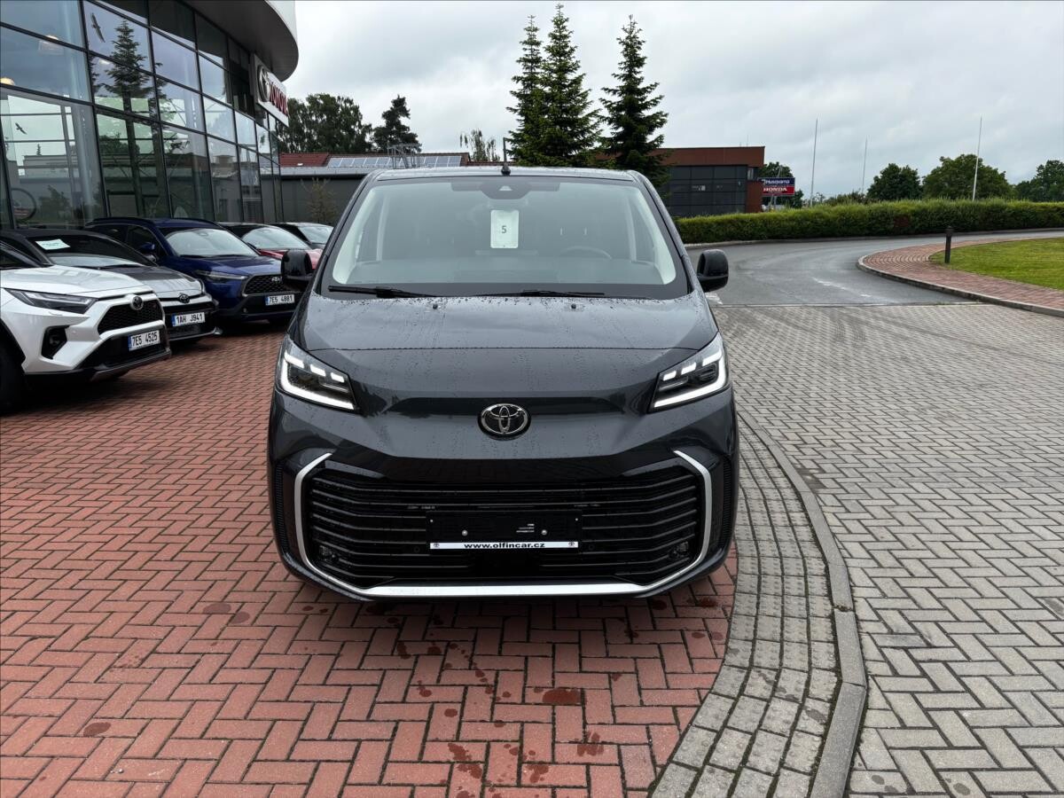 Toyota PROACE