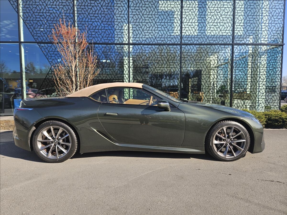 Lexus LC