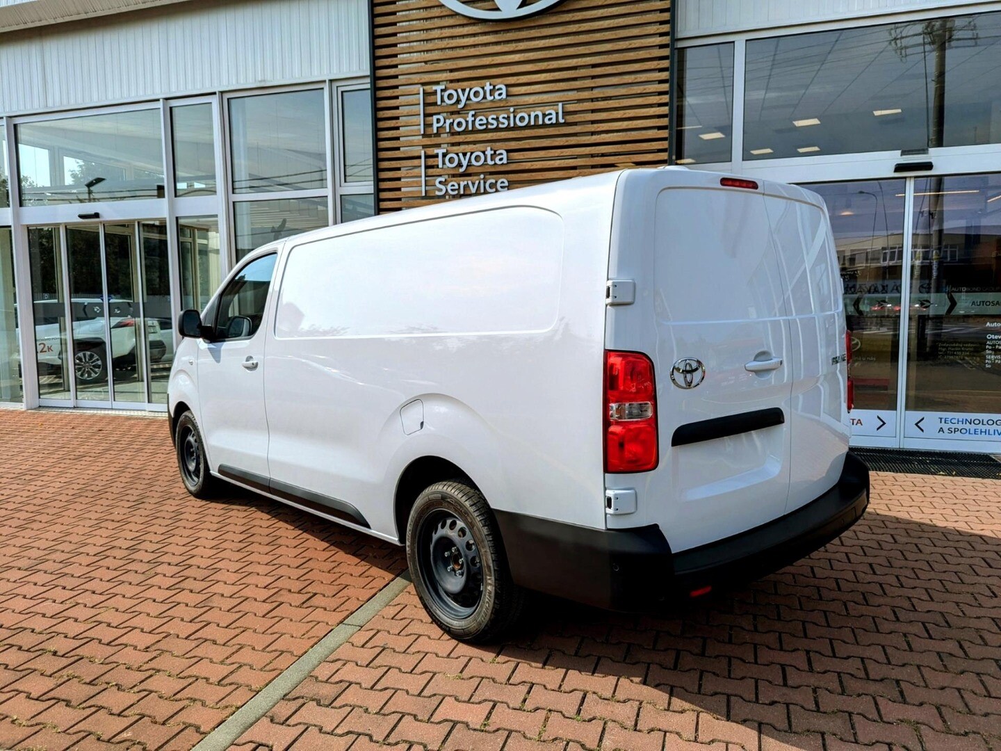 Toyota PROACE