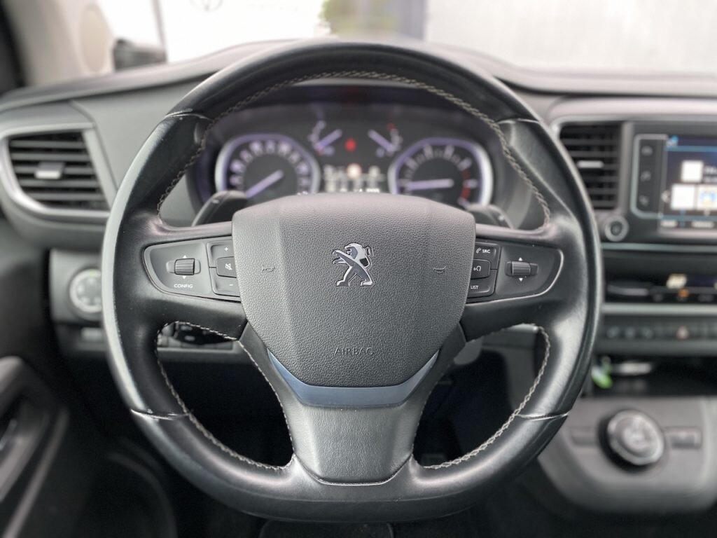 Peugeot Traveller