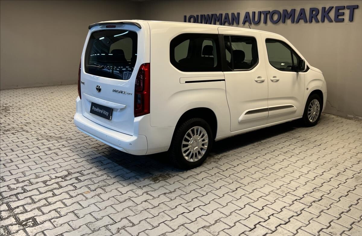 Toyota PROACE CITY VERSO