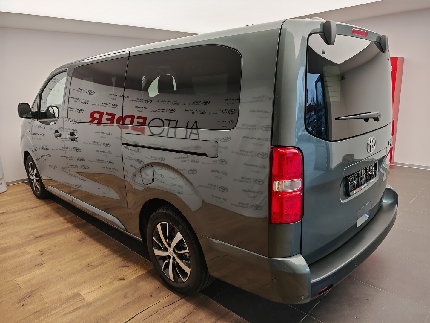 Toyota PROACE