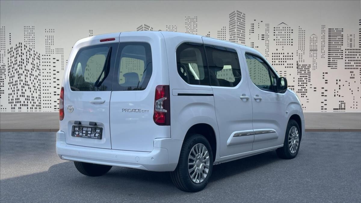 Toyota PROACE CITY VERSO