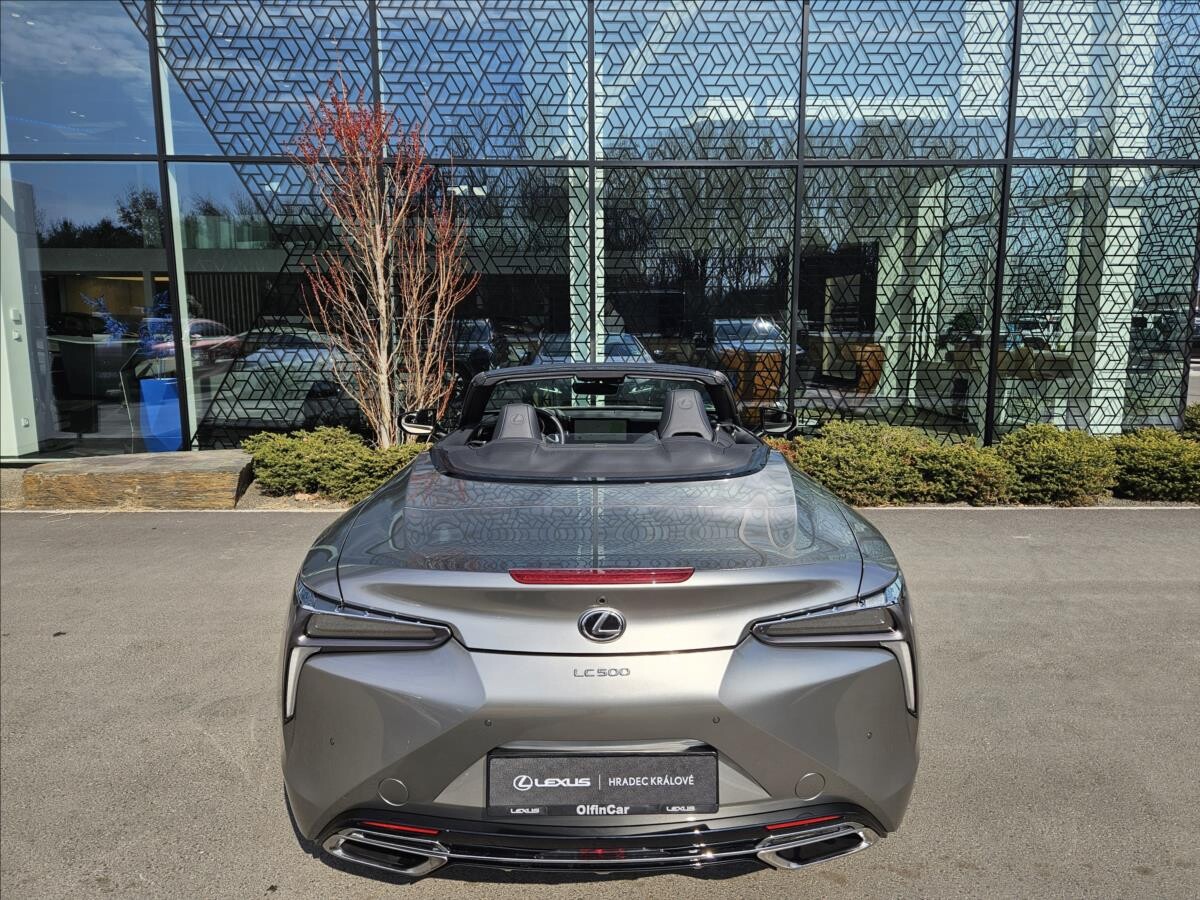 Lexus LC