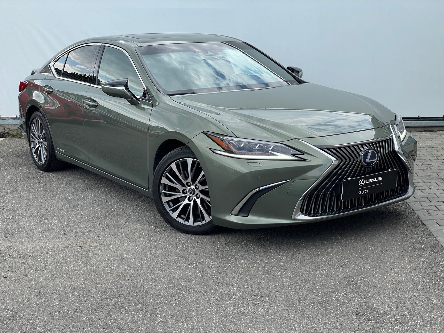 Lexus ES