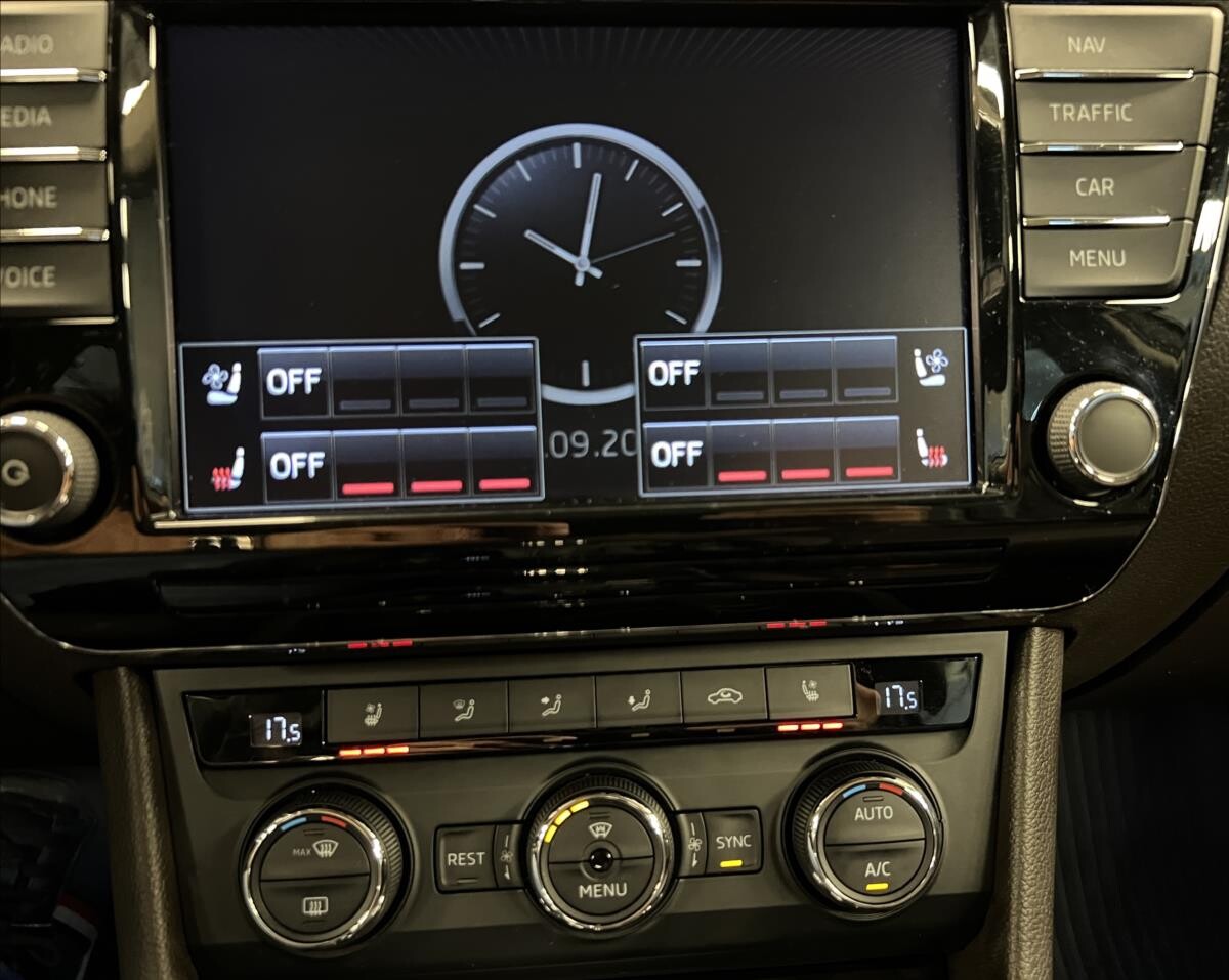 Škoda Superb
