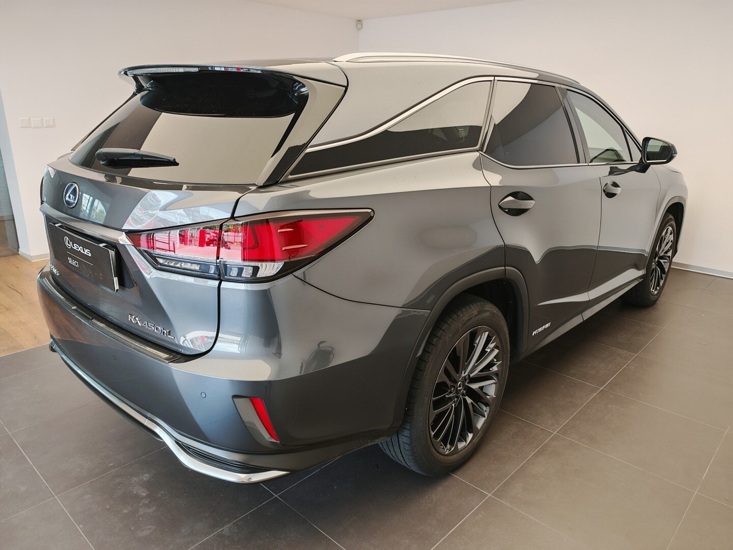 Lexus Další
