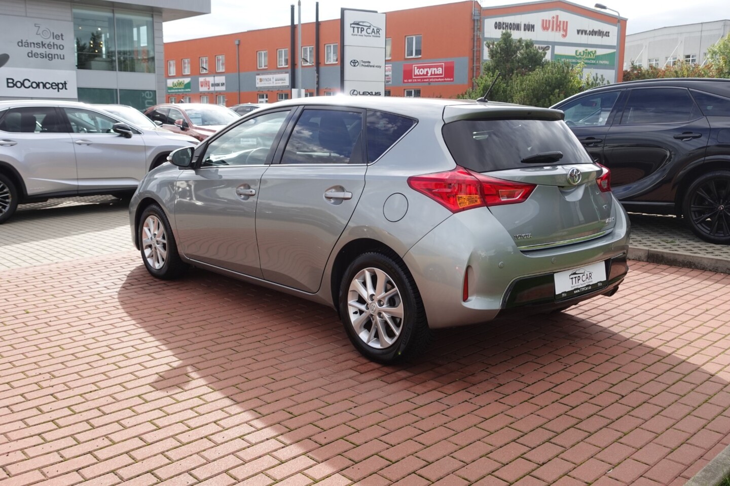 Toyota Auris