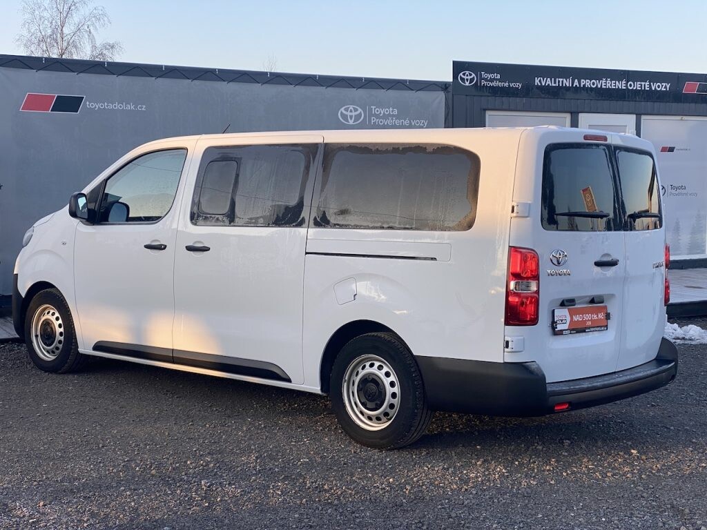 Toyota PROACE