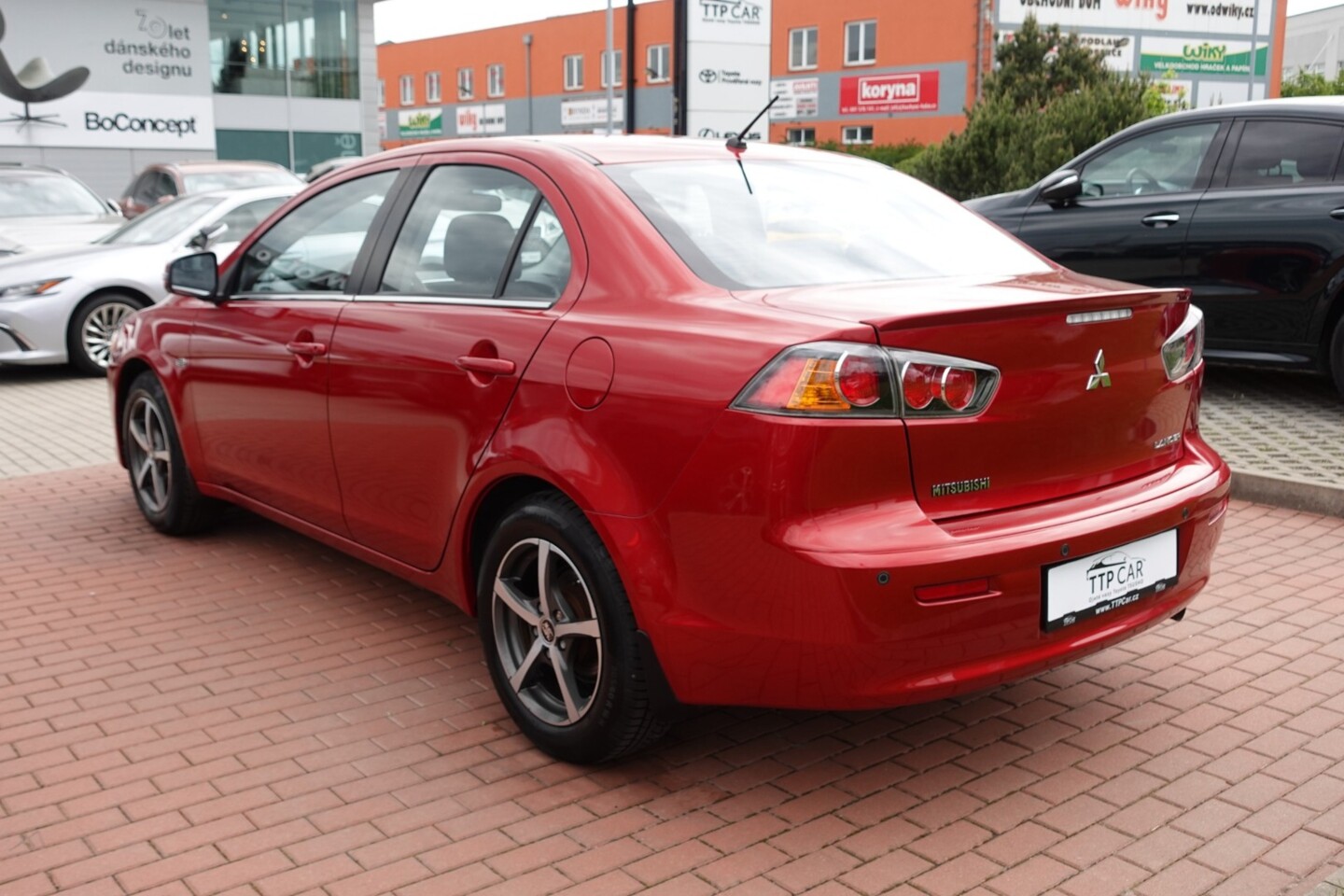 Mitsubishi Lancer