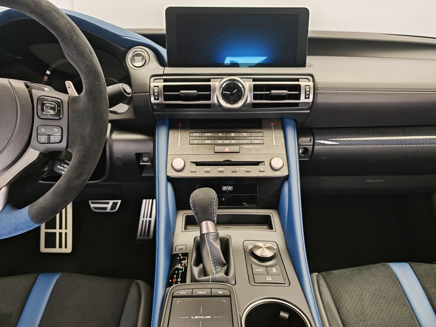 Lexus RC