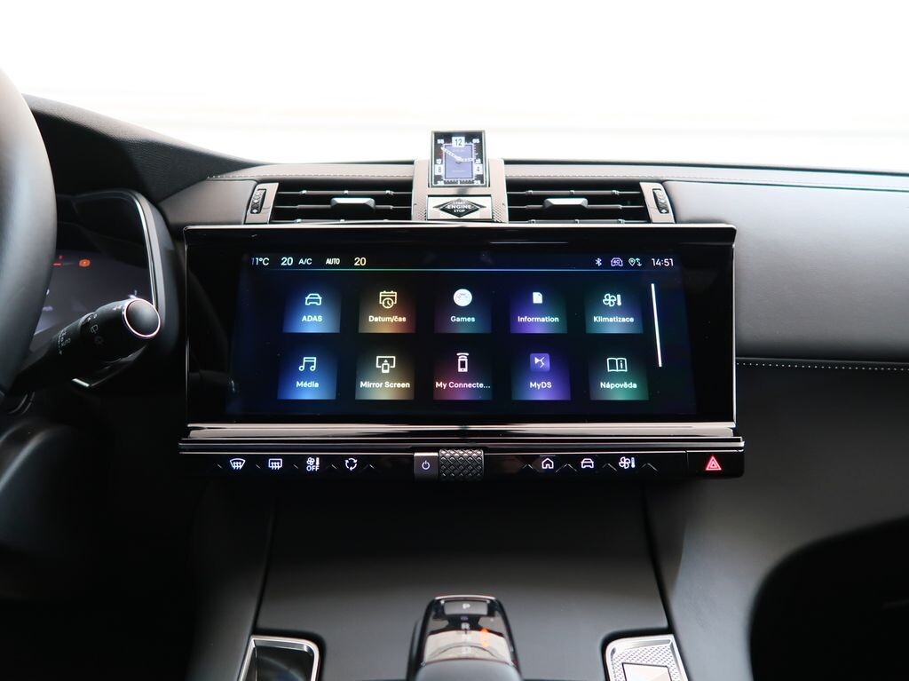 DS Automobiles DS 7 Crossback