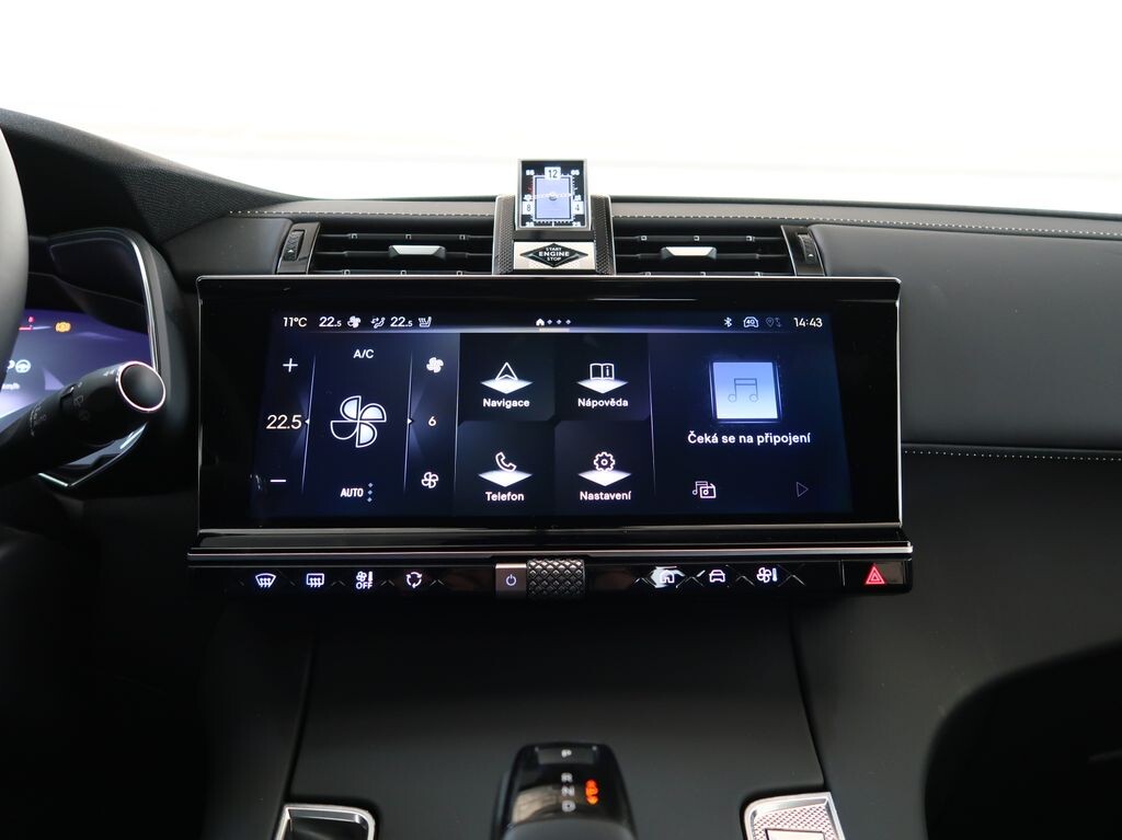 DS Automobiles DS 7 Crossback