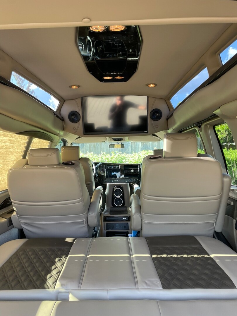 GMC Savana