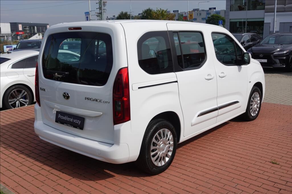 Toyota PROACE CITY VERSO