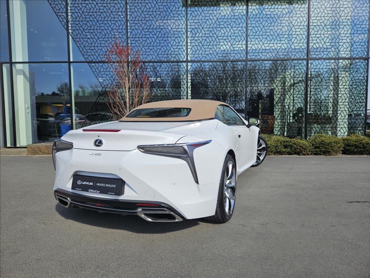 Lexus LC